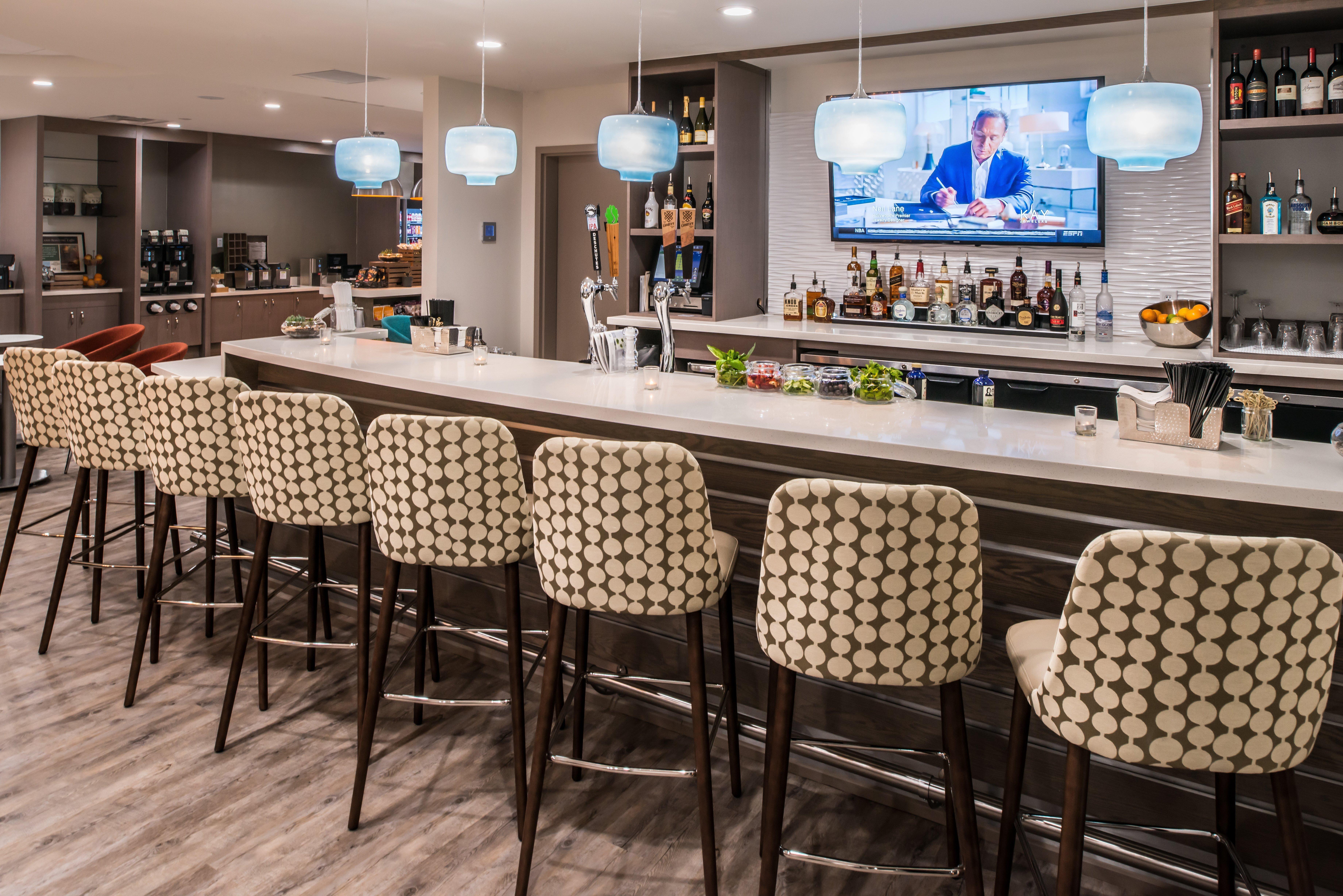 Even Hotel Eugene By Ihg Экстерьер фото