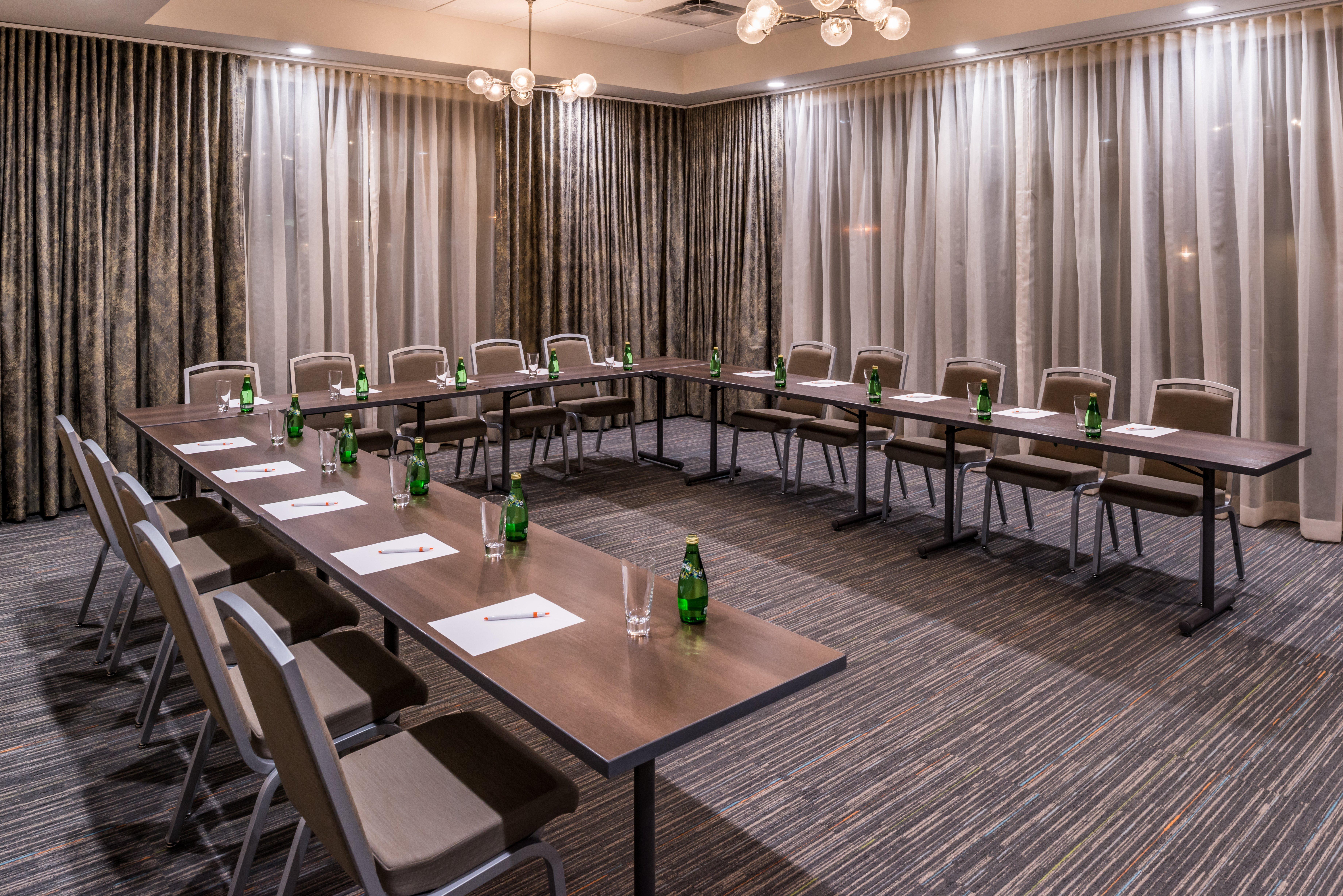 Even Hotel Eugene By Ihg Экстерьер фото